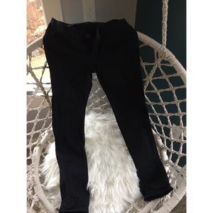 Black jeggings